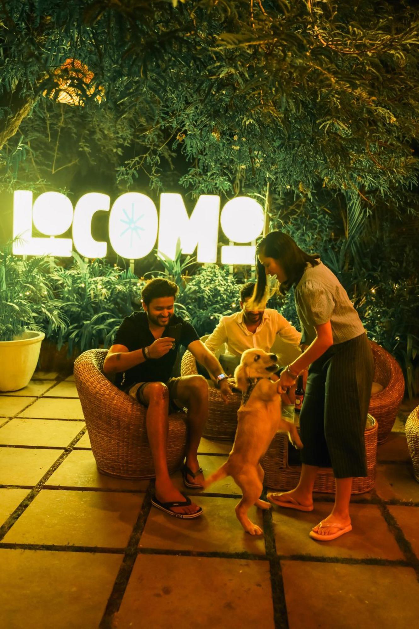 Locomo Boutique, Morjim - Stay Work Eat Exteriör bild