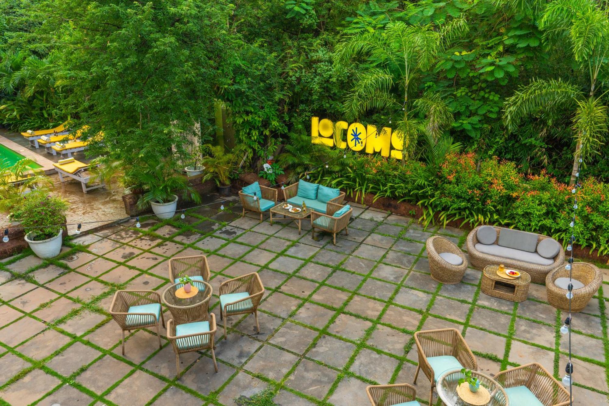 Locomo Boutique, Morjim - Stay Work Eat Exteriör bild